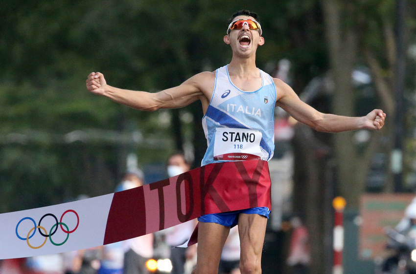 Massimo Stano domina la 20 km di marcia e si prende la medaglia d'oro