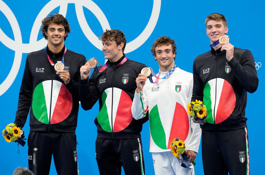 Bronze quartet! The 4x100 mixed relay is 3rd, 25th podium for Italy team