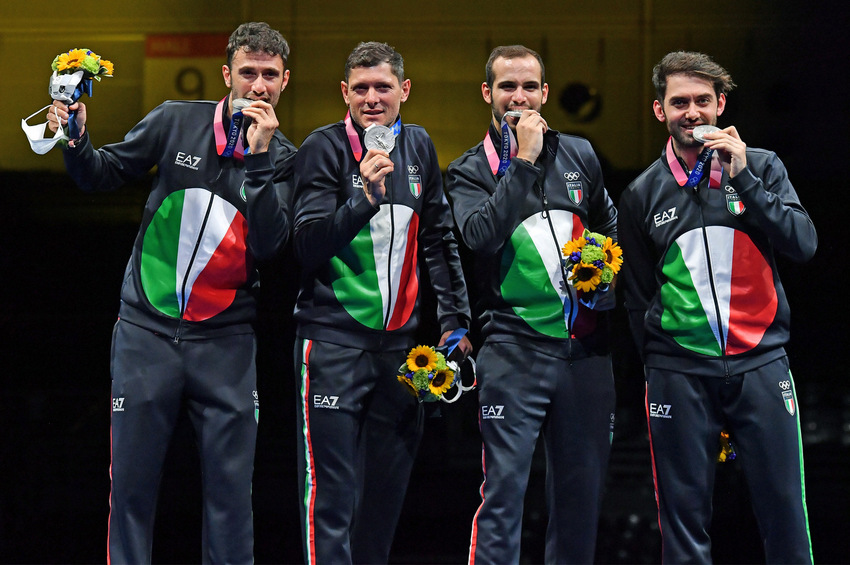 Silver sabre fencers! Italy team wins 15th medal at the Games